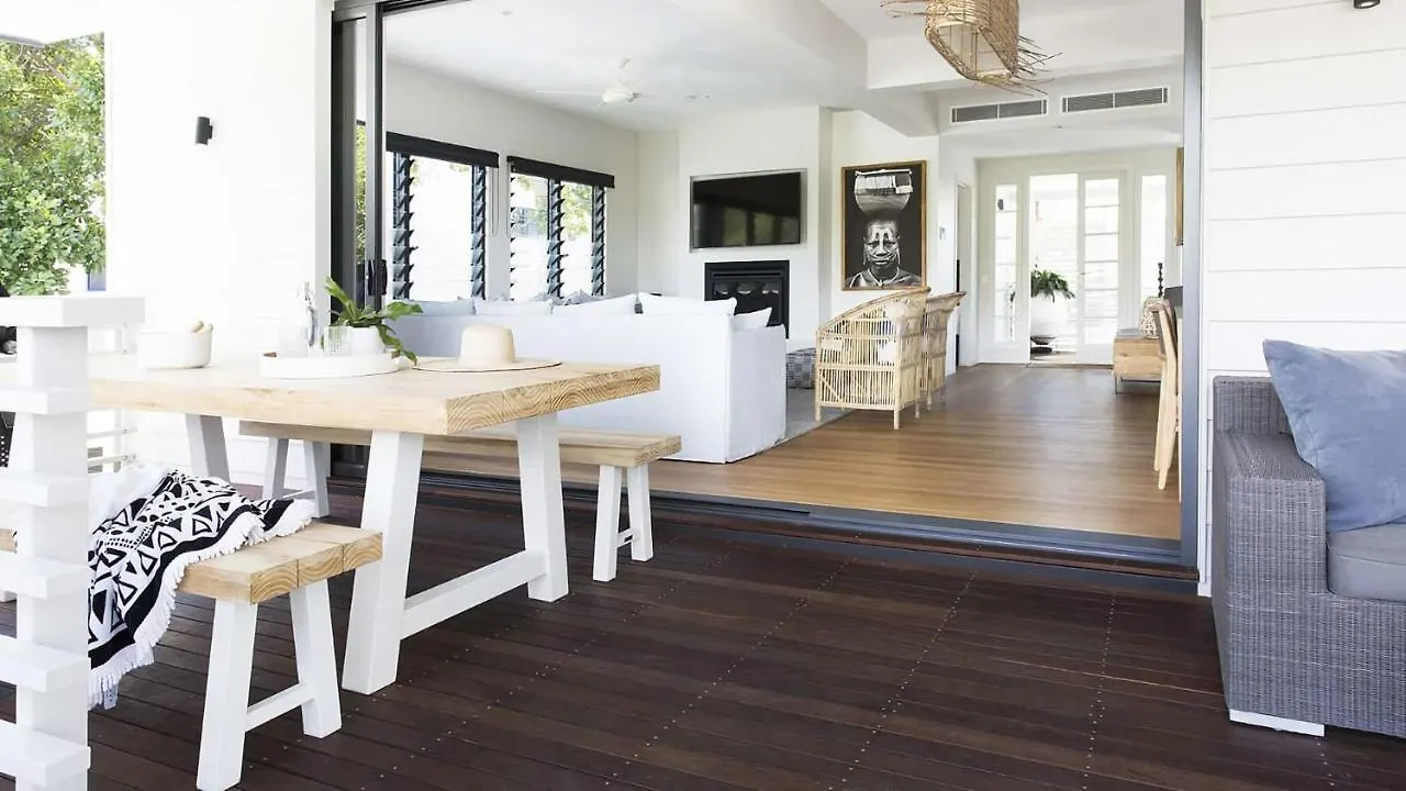 Sandpiper Beach House Byron Bay Holiday home